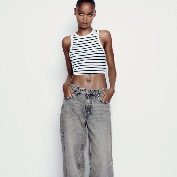 Zara Stripe Crop Top - Picture 2 of 13